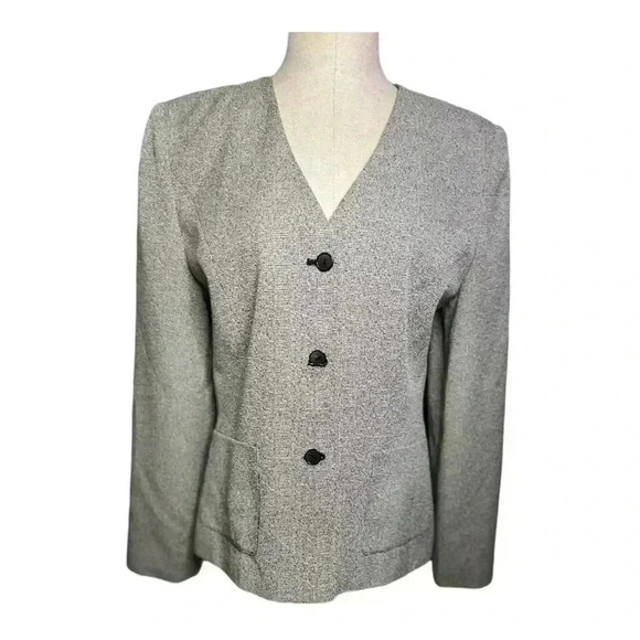 Vintage LARRY LEVINE Sz 10
Womens Gray Business Suit Pants
Skirt Blazer Jacket - Picture 1 of 7